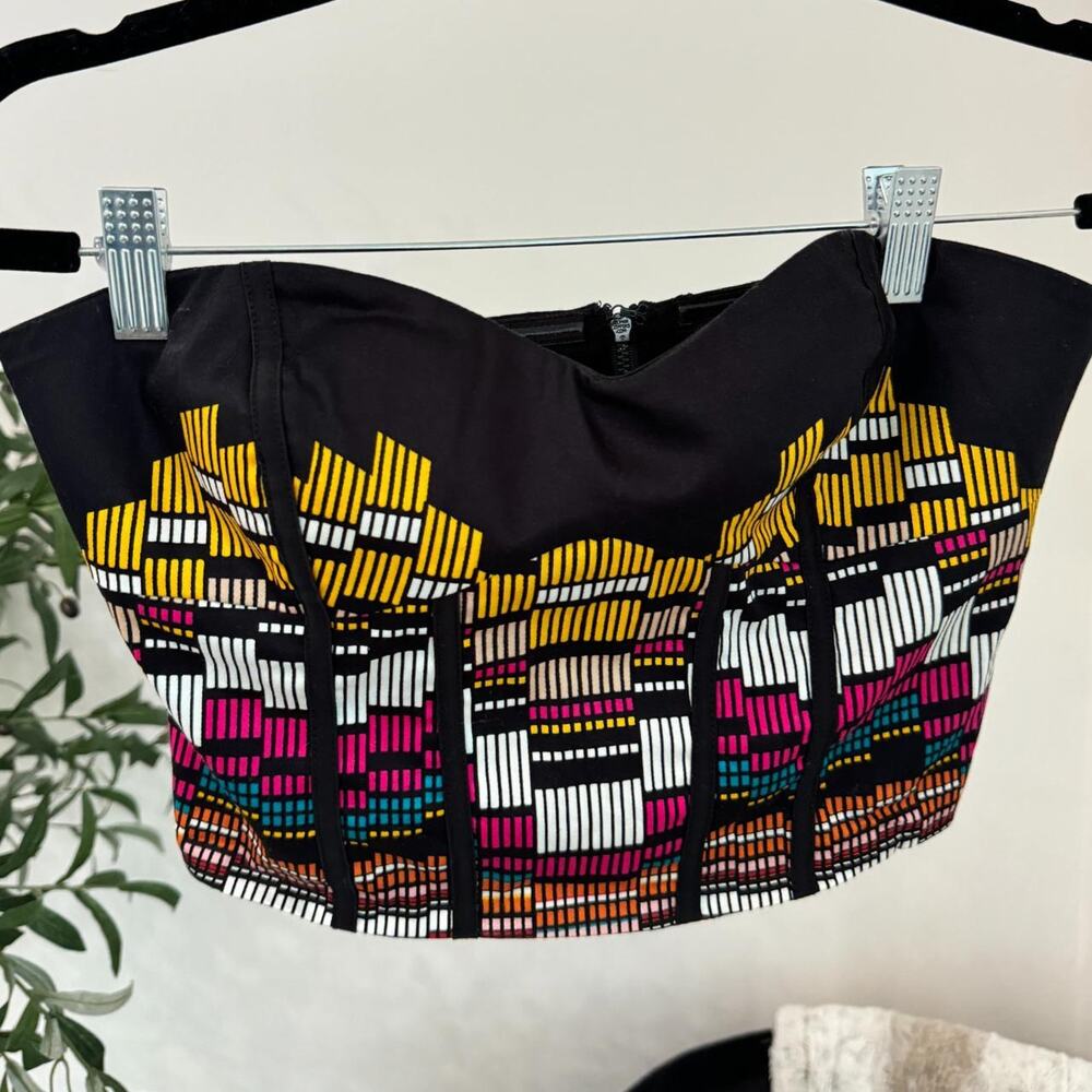 Bebe Crop Top - Picture 2 of 6